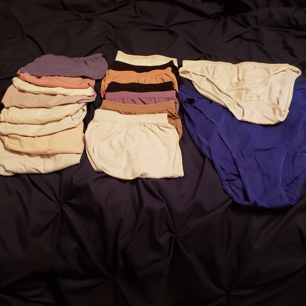 Victoria's Secret panty bundle Size Large